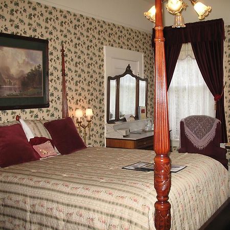 Lion And The Rose Victorian Guest House Portland Esterno foto