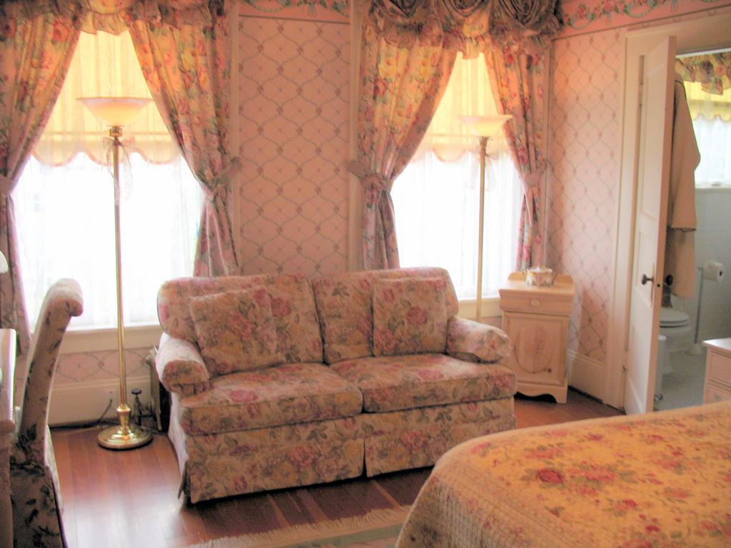 Lion And The Rose Victorian Guest House Portland Esterno foto