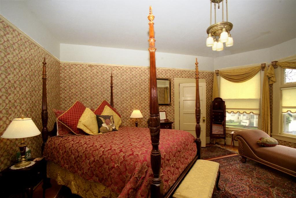 Lion And The Rose Victorian Guest House Portland Esterno foto