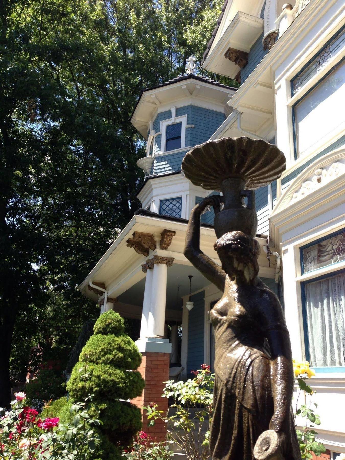Lion And The Rose Victorian Guest House Portland Esterno foto